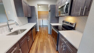 Interior Photo - Ridge at Blue Hills