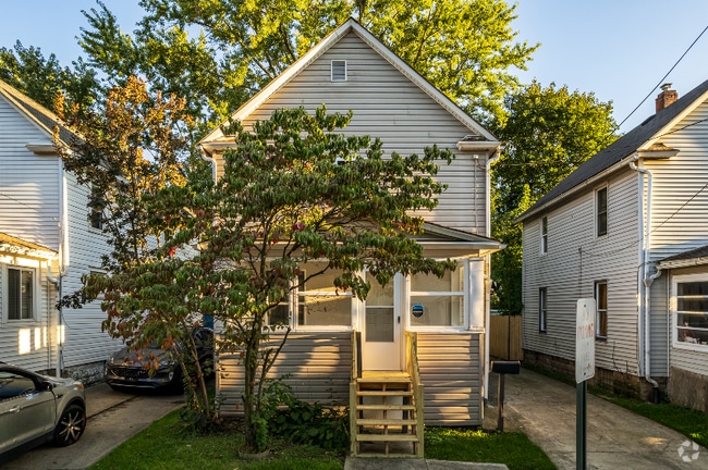 Building Photo - 312 Upland Ave