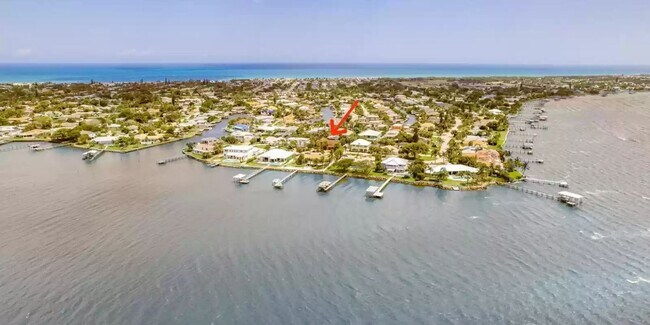 Foto del edificio - 442 Riverview Ln
