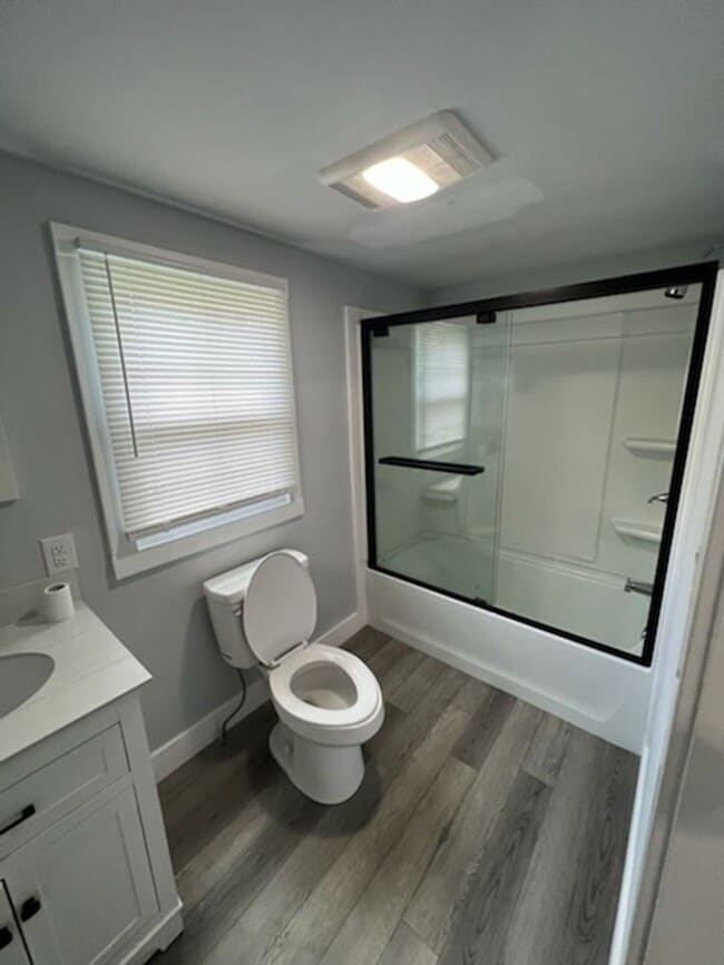 Building Photo - Spacious 1 Bedroom 1 Bathroom House in Madisonville, KY