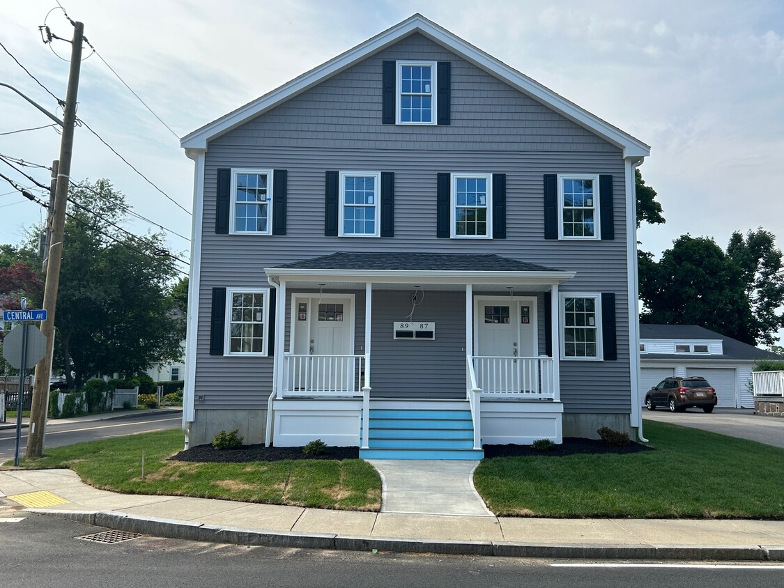 8789 Central Ave, Braintree, MA 02184 Townhome Rentals in Braintree