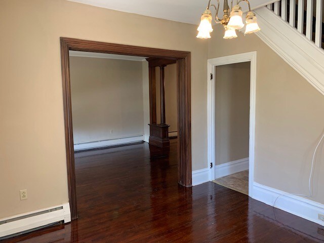 Foto del edificio - 625 Fishburn Rd