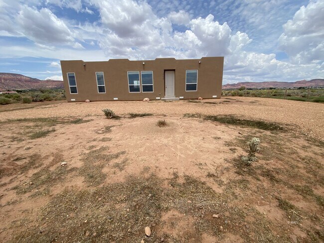 Foto del edificio - 2255 S Hopi Dr