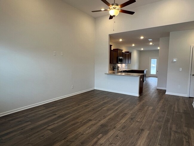 Photo - 967 Horse Mountain Rd House