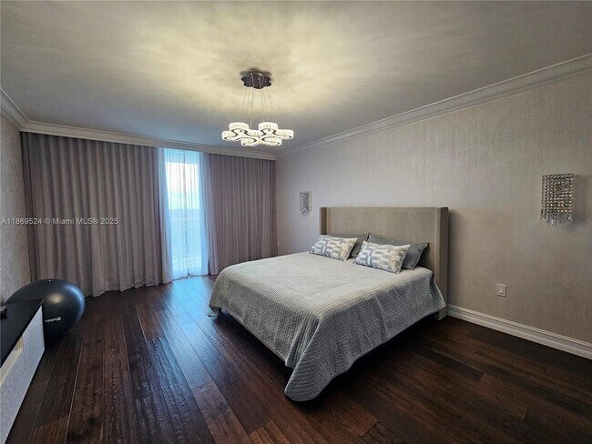 Foto del edificio - 3201 NE 183rd St