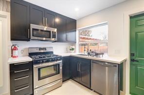 Foto del edificio - 2289 Cleveland St