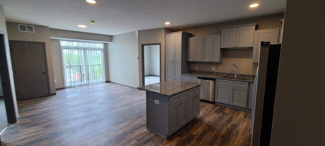 Foto del edificio - Riverside Flats of Melrose