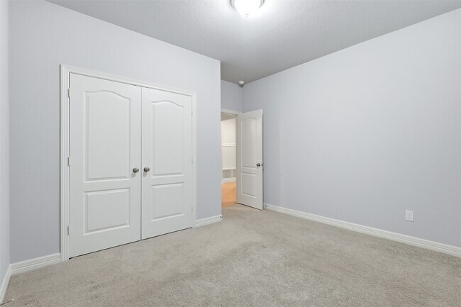 Foto del edificio - 119 Buttonwood Ct
