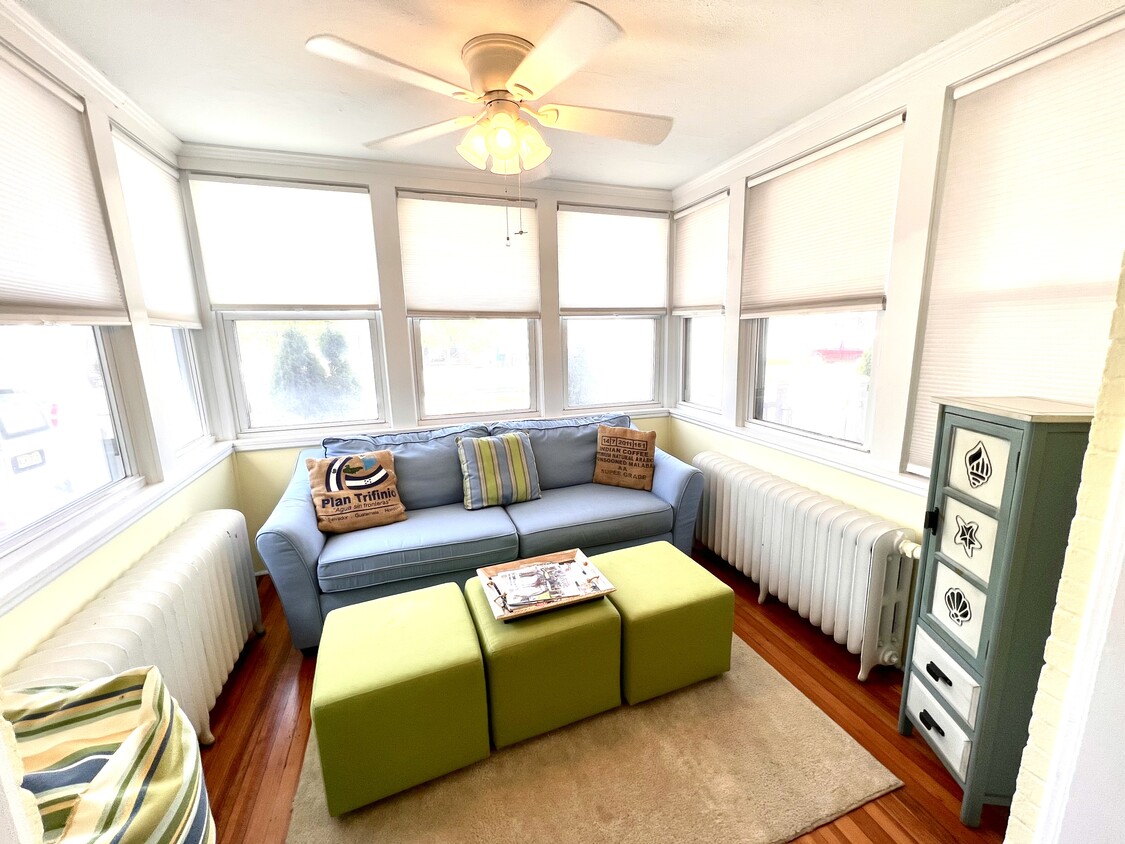 123 N Princeton Ave, Ventnor City, NJ 08406 Townhome Rentals in