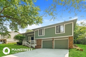 Building Photo - 14507 St Andrews Dr
