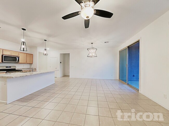 Foto del edificio - 19781 N Lauren Rd