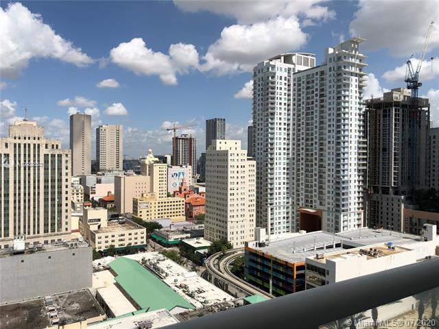 Building Photo - 500 Biscayne Blvd