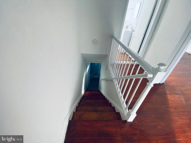 Foto del edificio - 4108 Erdman Ave