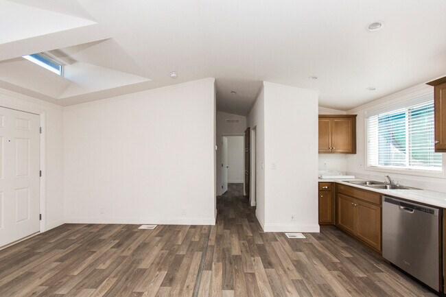 Building Photo - 8533 Kittyhawk Ave
