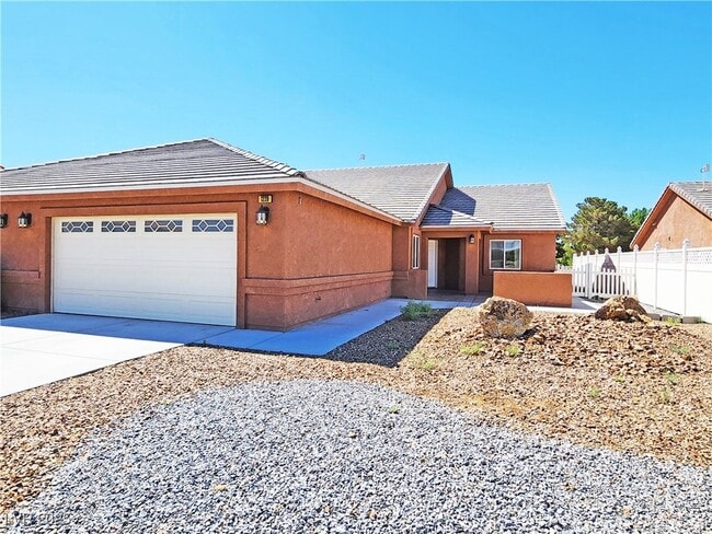 Building Photo - 1229 Bourbon St