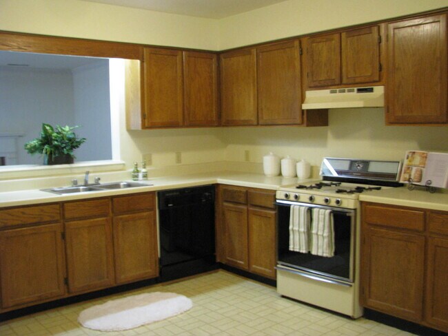 Building Photo - 1500 Minor Ridge Court