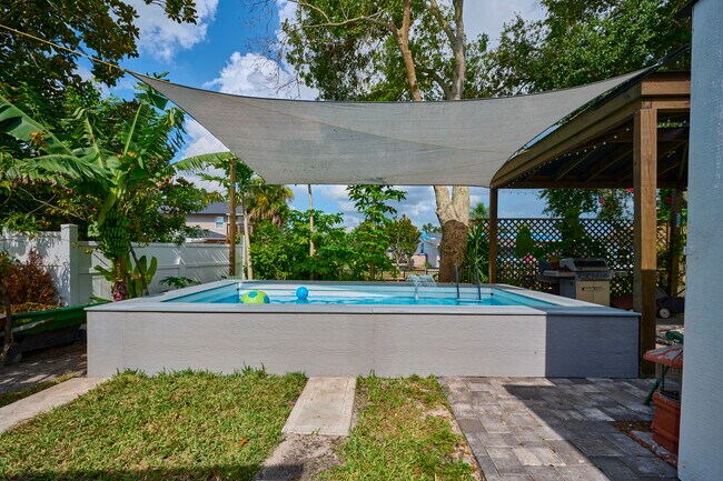Foto del edificio - 441 Spoonbill Ct