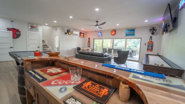 Foto del edificio - 10573 Jasper Ln