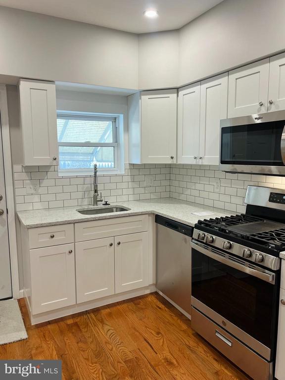 Foto del edificio - 3186 Agate St