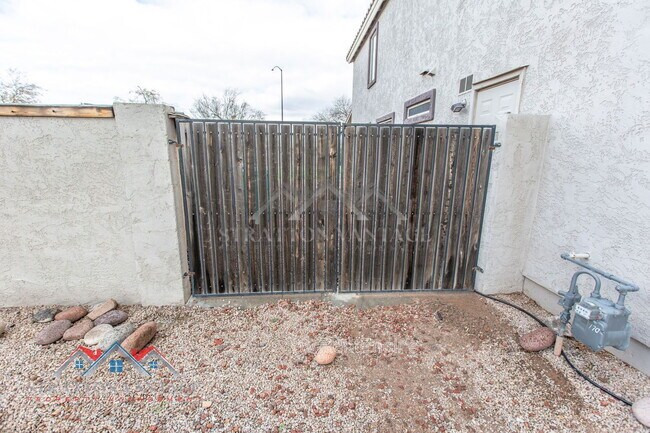 Foto del edificio - 2805 S Abbey Cir