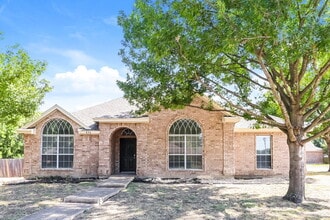Building Photo - 846 Mill Creek Cir