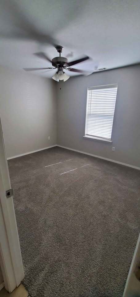 Foto del edificio - 1104 Arrowwood Ln
