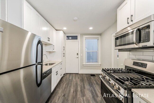 Foto del edificio - 476 N Washington St