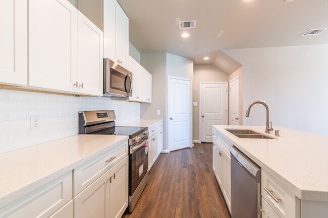 Foto del edificio - 103 Pk Pl Cir