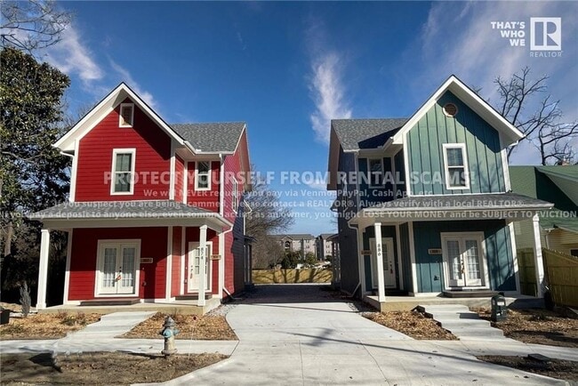 Building Photo - 886 S Hill Ave