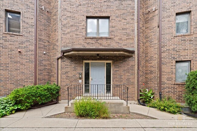 Foto del edificio - 414 Franklin Ave
