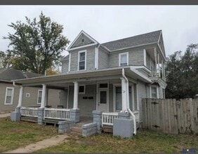 Building Photo - 1811 S 16th St