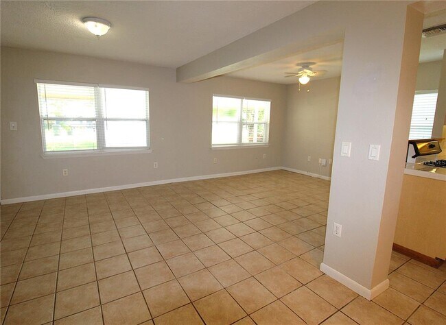 Foto del edificio - 3331 Yorktown St