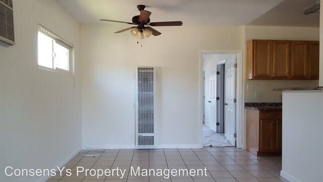 Foto del edificio - 2060-2060 S Spinnaker St