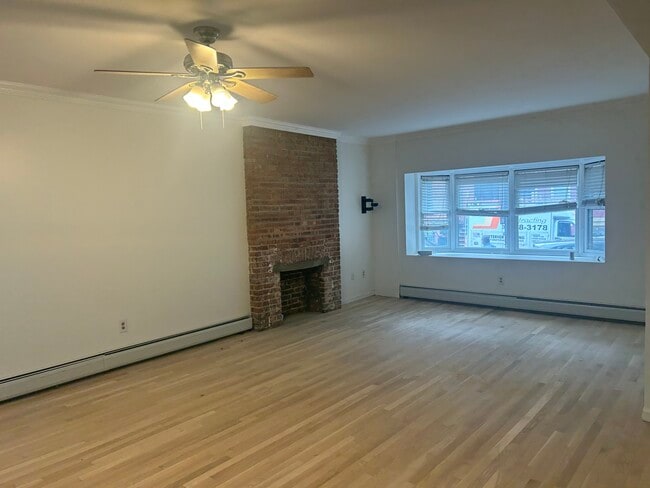 Foto del edificio - 337 Bloomfield St