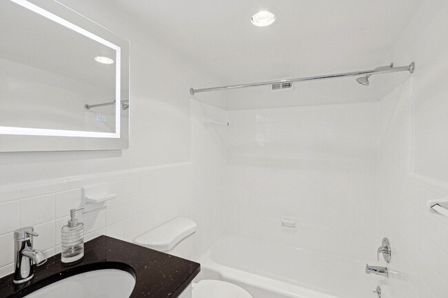 Foto del edificio - Stratford at Southern Towers