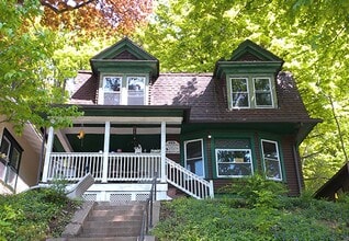 Building Photo - 859 Lancaster Ave