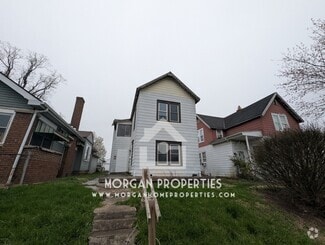 Building Photo - 1712 Main St