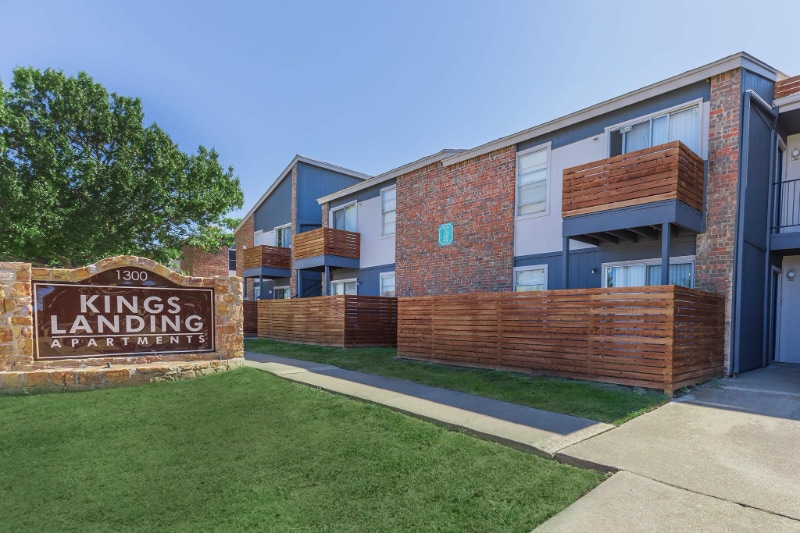 1300 E Dallas St Unit 09, Mansfield, TX 76063 Room for Rent in