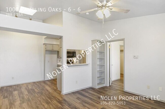 Foto del edificio - 1000 Rambling Oaks Dr