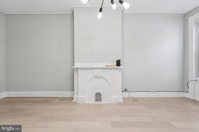 Foto del edificio - 2422 W Norris St