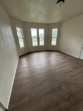 Building Photo - 702 Washington Ave