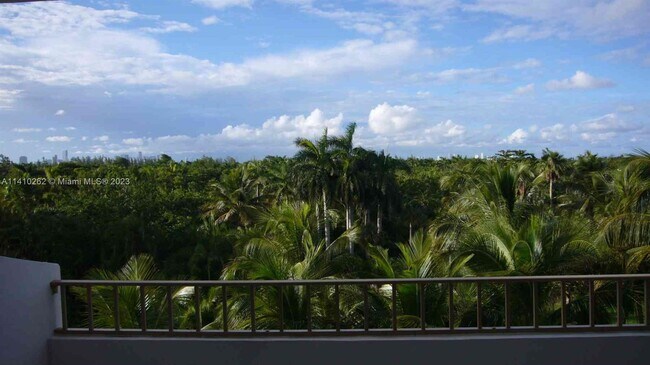 Building Photo - 177 Ocean Ln Dr