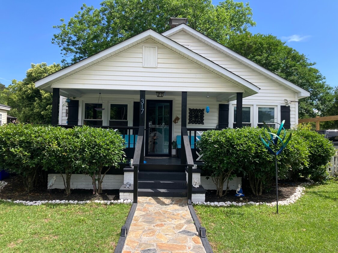 Foto principal - 317 Karlaney Ave