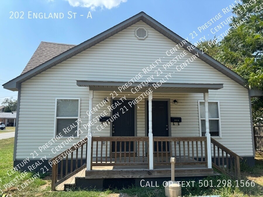 Foto principal - 202 England St