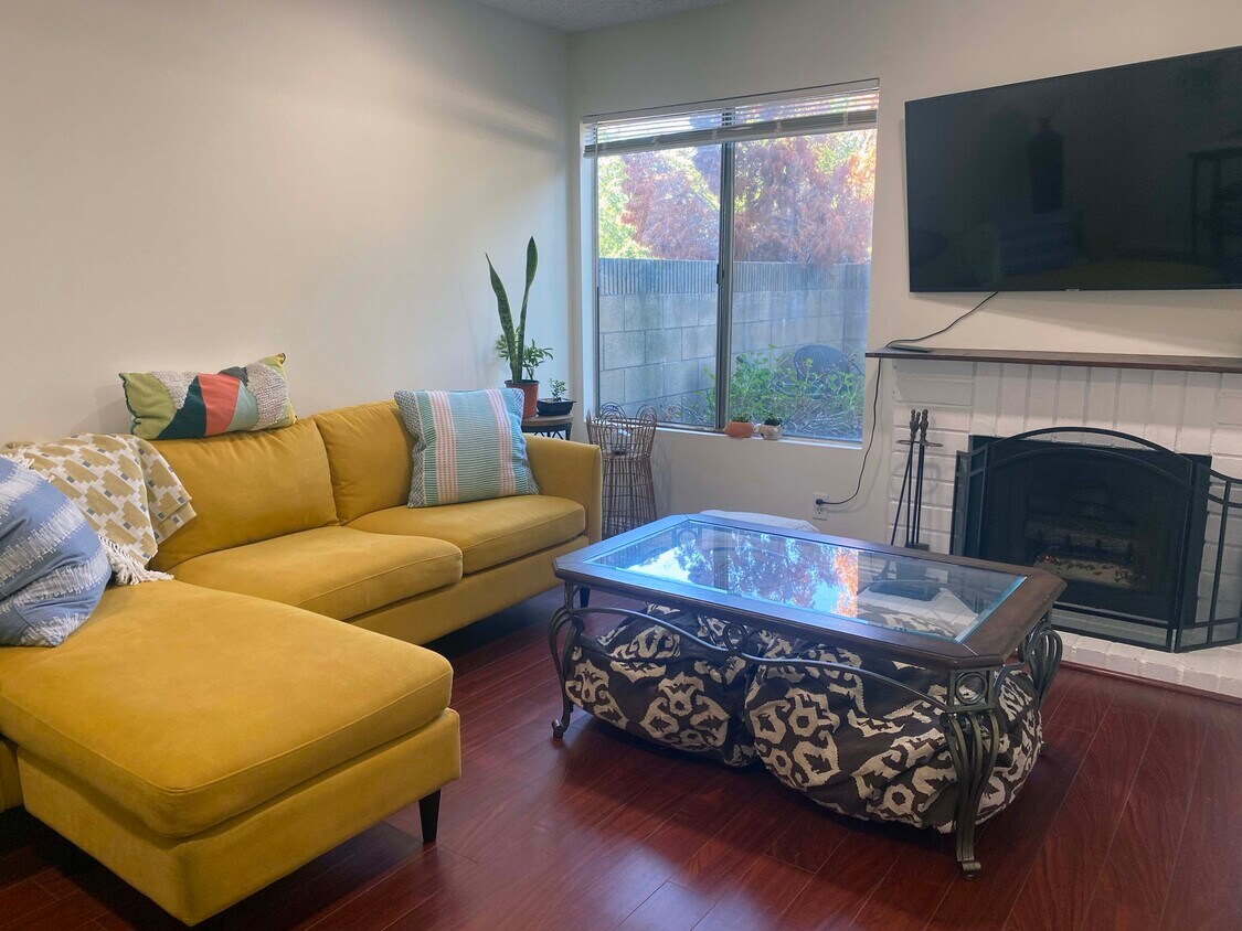 Foto principal - 660 N Dudley St