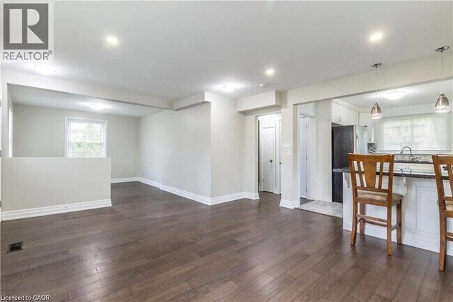 Photo du bâtiment - 47 W 4th St