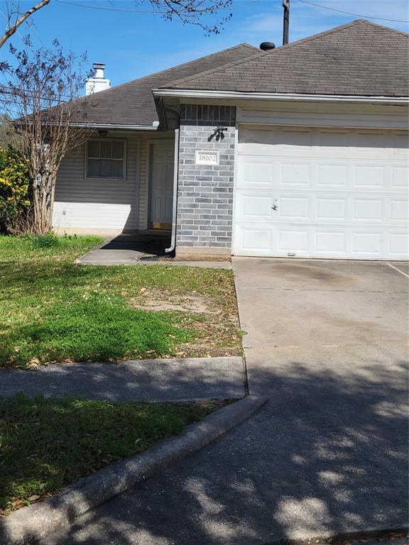 Building Photo - 18102 Almonte Ln