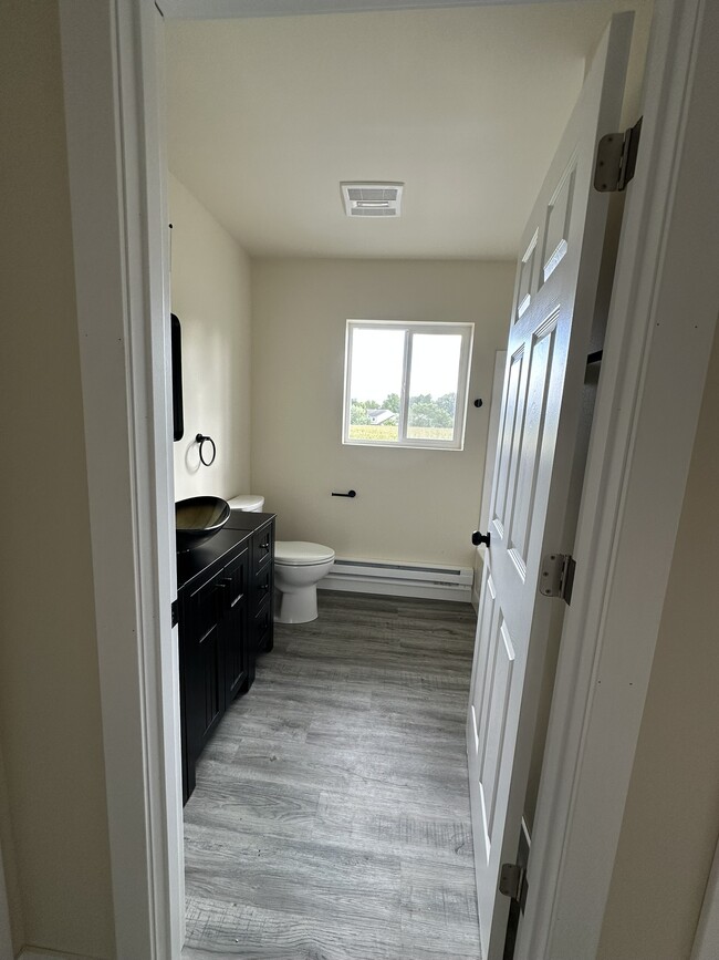 Building Photo - Valley View Estates C