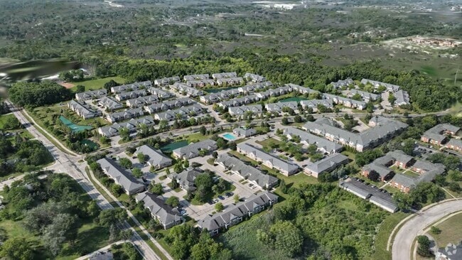  - Centennial Park Apartments