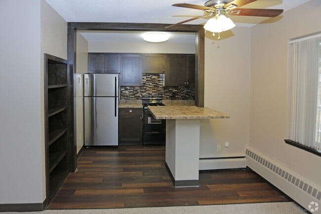 Interior Photo - AVID Uptown